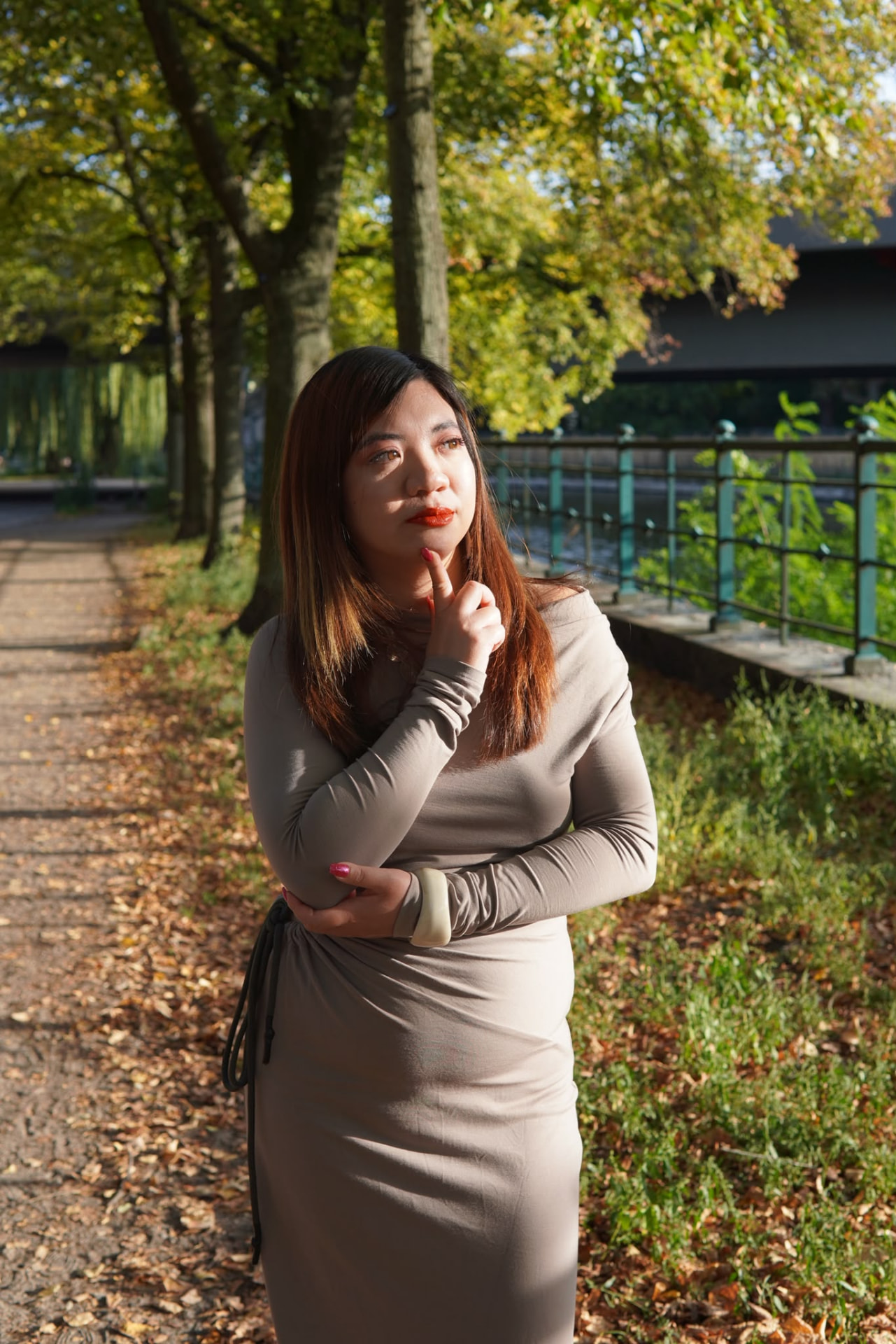 Bao Ngoc Cao draußen im Grünen